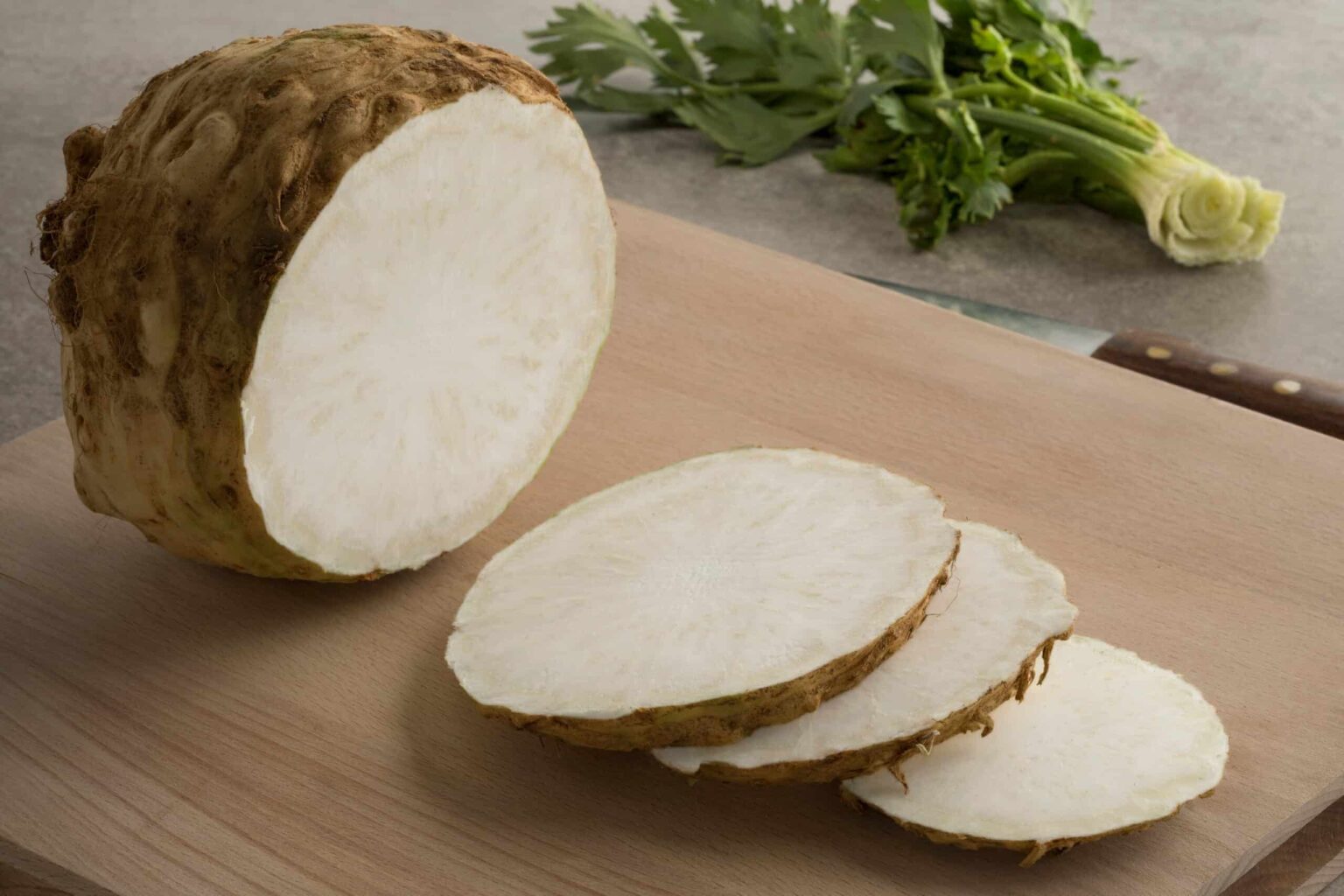 What Does Celeriac Taste Like? – Valuable Kitchen