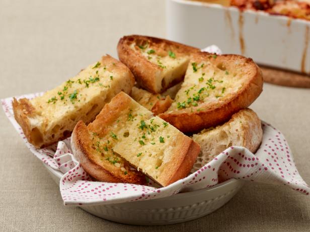 Store Cooked Garlic Bread